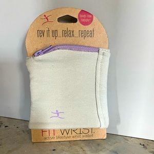 FitWrist by FitKicks Active Lifestyle Wallet NEW